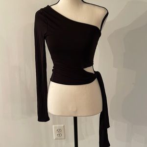 Fashion Nova, Heart holder one shoulder top, Size: Small, Black